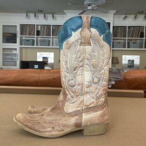 Coconuts by Matisse Women’s Cimmaron Faux Leather Boots